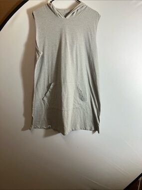 Sleeveless Hooded Swim Coverup in Light Gray